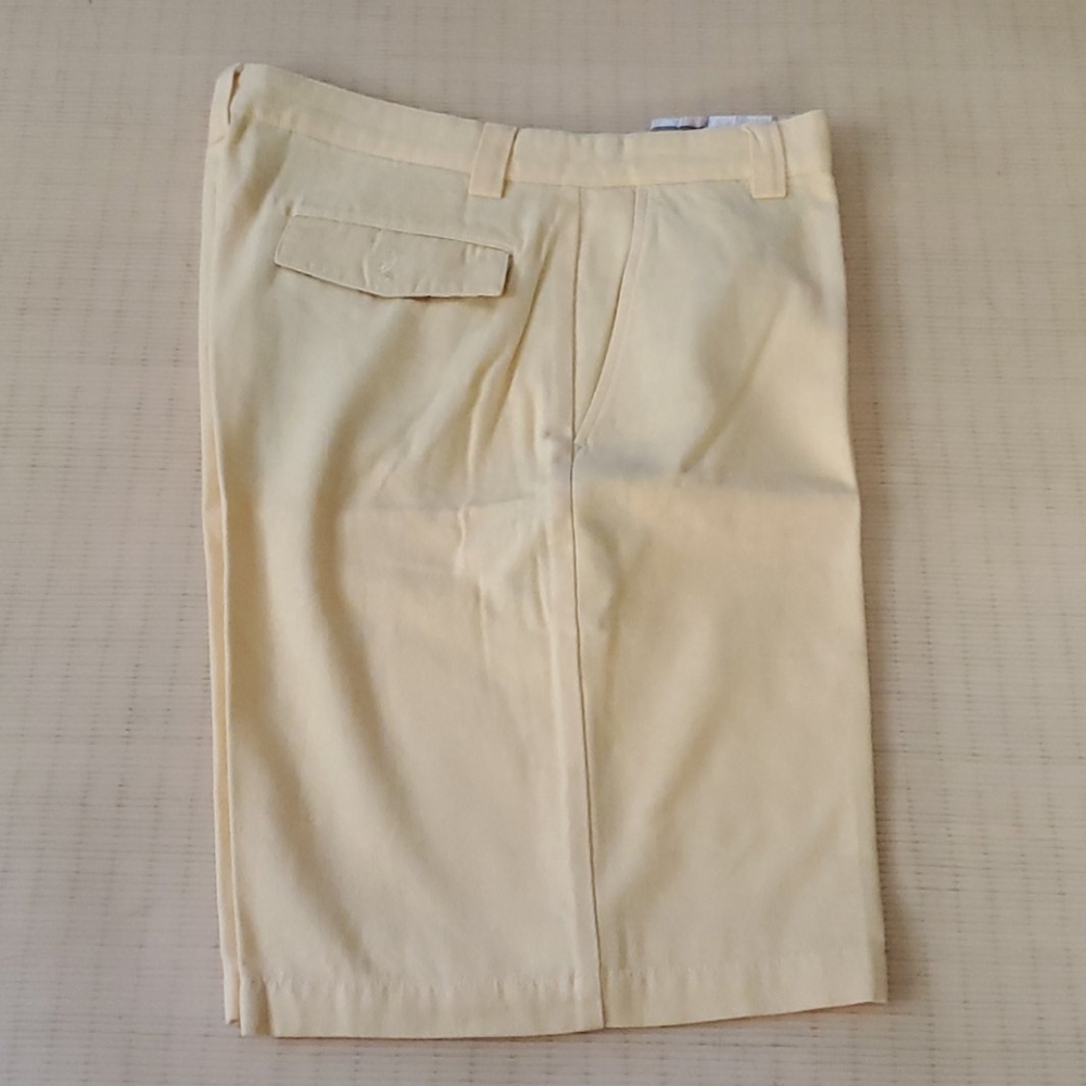 ★Ashworth Men's Yelloe Shorts - Picture 1 of 6